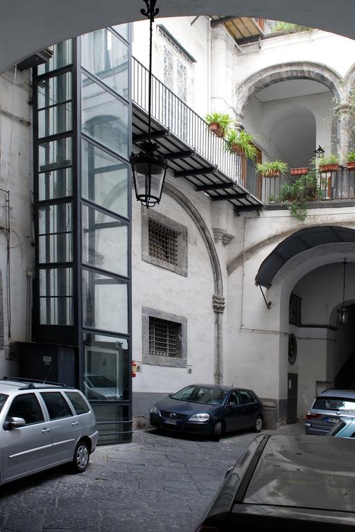 Apartamento Domus Decumana a Palazzo Petrucci Nápoles Habitación foto